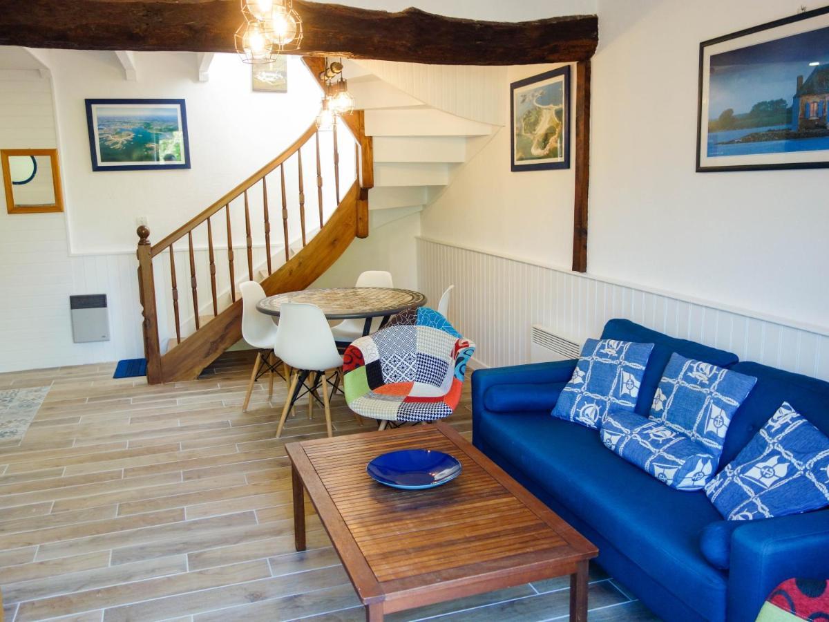 Maison De La Ferme Holiday home Lezardrieux