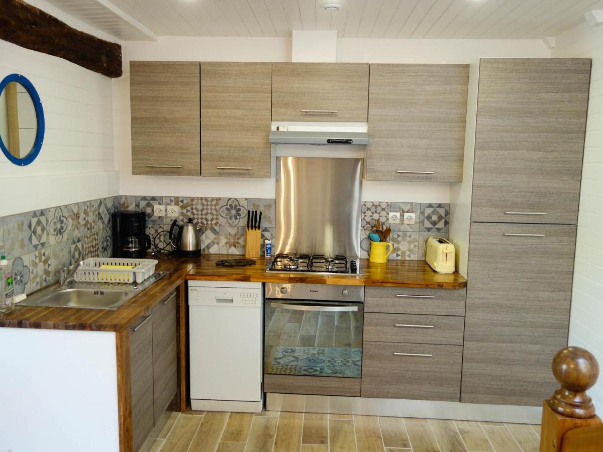 Maison De La Ferme Holiday home Lezardrieux