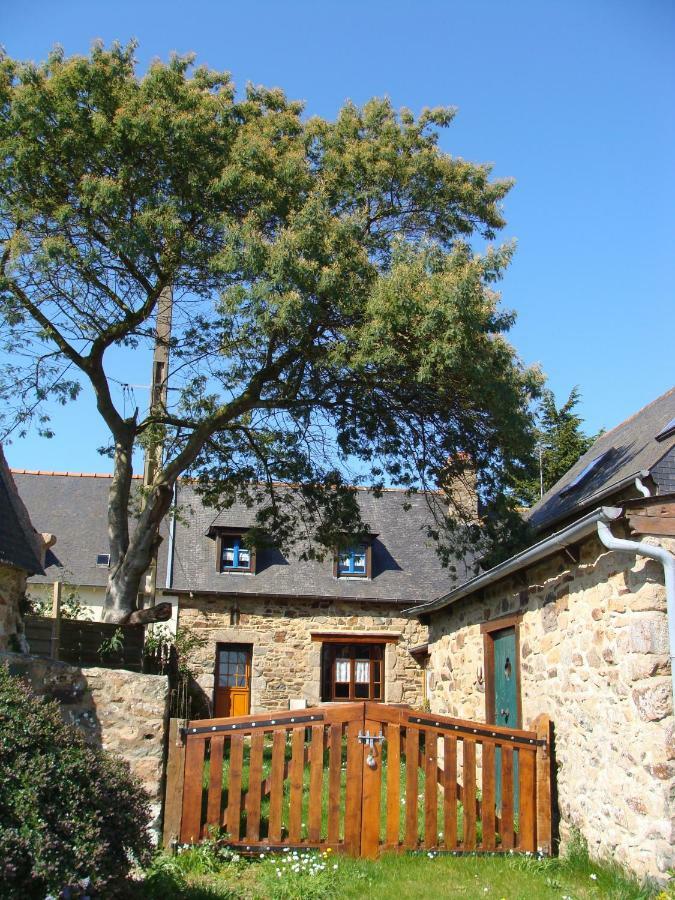 Maison De La Ferme Lezardrieux
